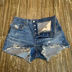 Levi’s Premium Big E 501 Button Fly Cutoff Jean Shorts Women’s Size W27